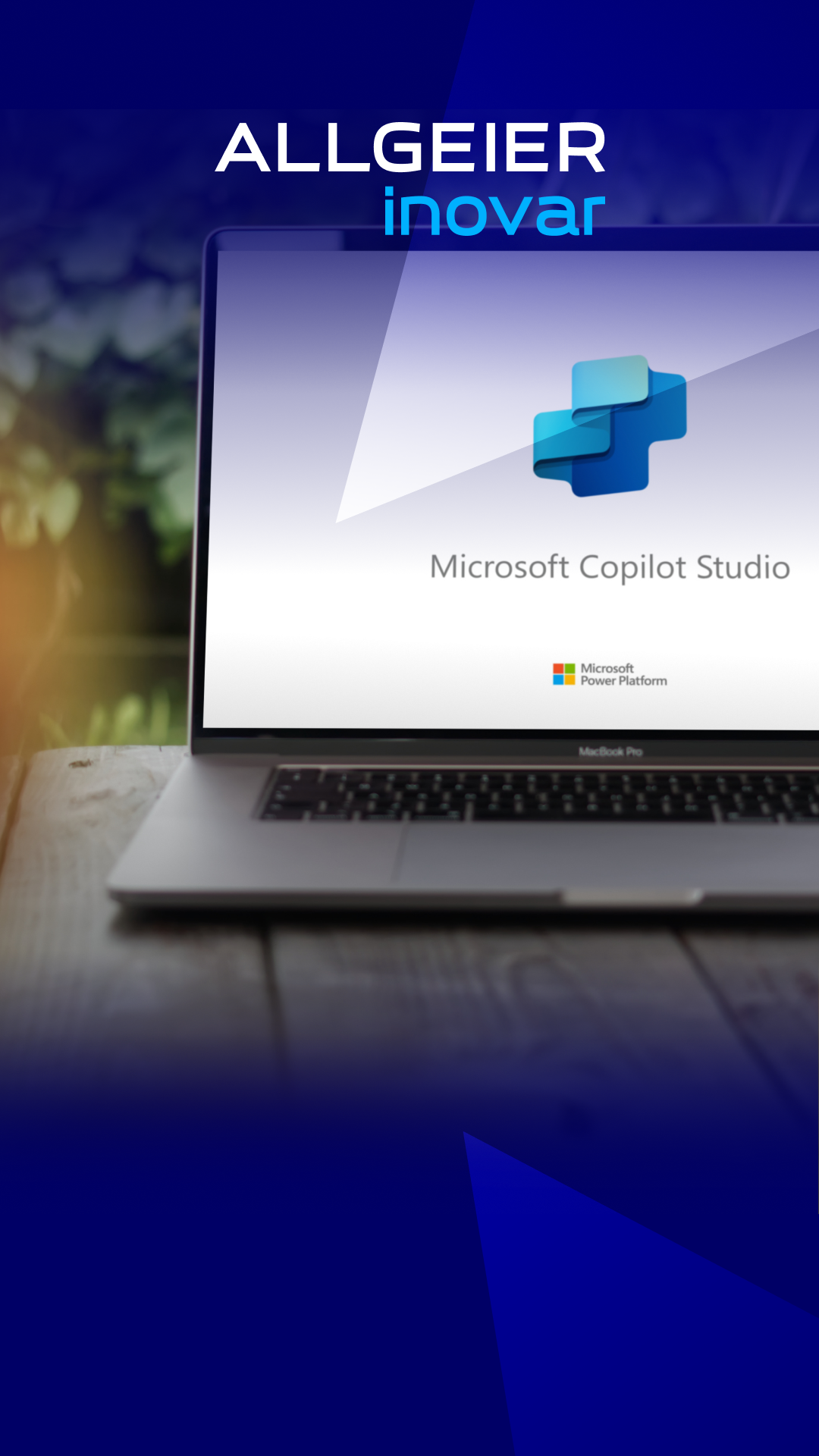 Foto von einem MacBook Laptop, der auf einem Tisch draußen steht und das Microsoft Copilot Studio geöffnet hat. Allgeier inovar Logo dazu.